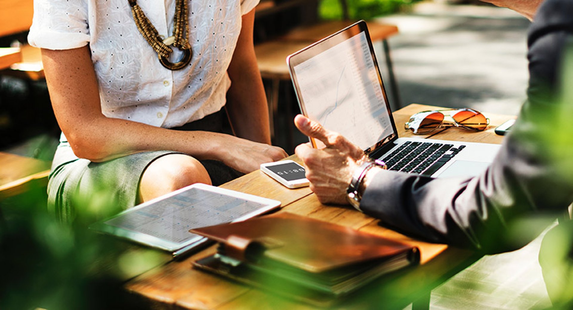 What Are The Top 10 LinkedIn Analytics Metrics? 