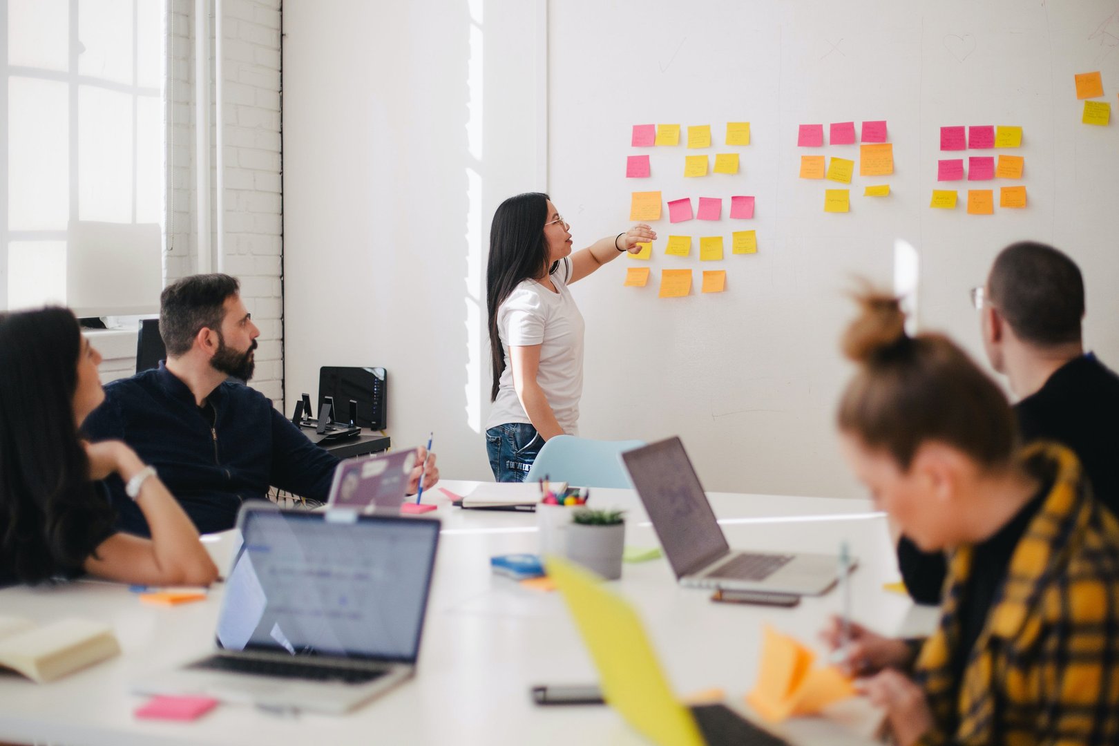 How to design a SaaS metrics dashboard